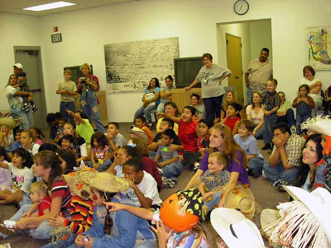A photograph of the crowd at a Patchy show.